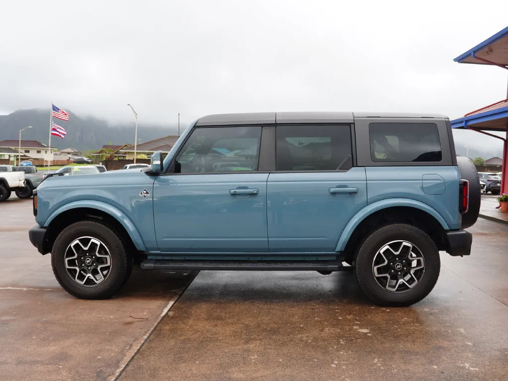 2023 Ford Bronco 4-Door Outer Banks - Photo 6
