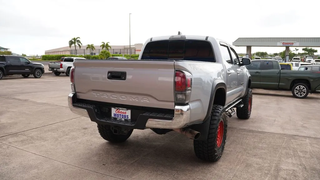 More photos of 2021 Toyota Tacoma TRD Off-Road at Ohana Motors, HI