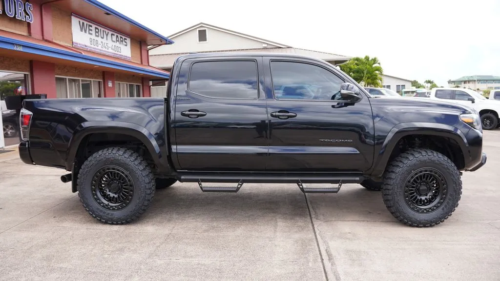Another view of 2022 Toyota Tacoma Limited for sale in Lihue, HI at Ohana Motors