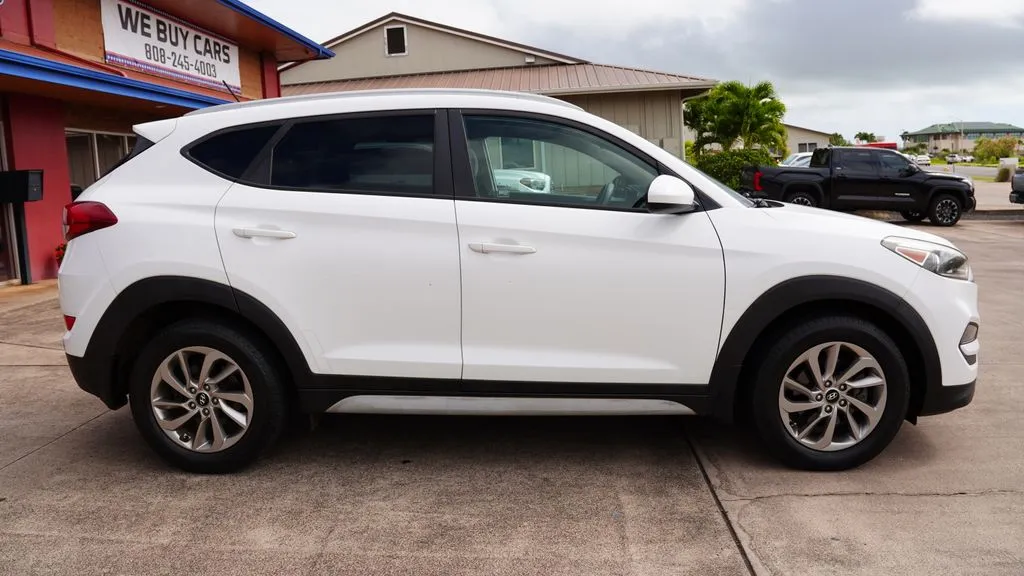 Another view of 2017 Hyundai Tucson SE for sale in Lihue, HI at Ohana Motors