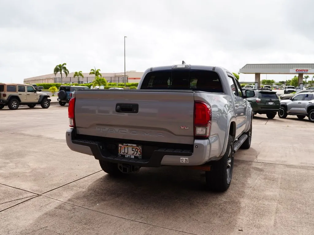 More photos of 2018 Toyota Tacoma TRD Sport at Ohana Motors, HI