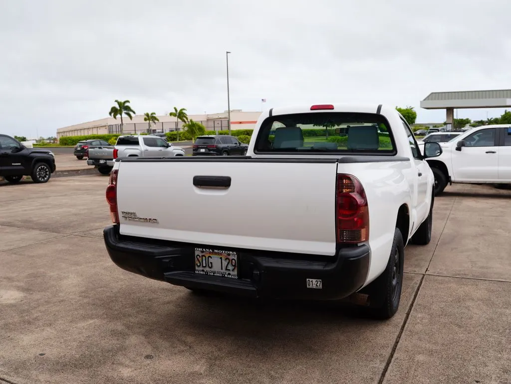 More photos of 2014 Toyota Tacoma at Ohana Motors, HI