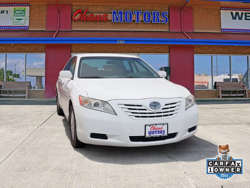 White 2007 Toyota Camry LE for sale in Lihue, HI