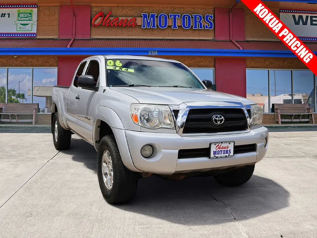 Silver 2006 Toyota Tacoma for sale in Lihue, HI