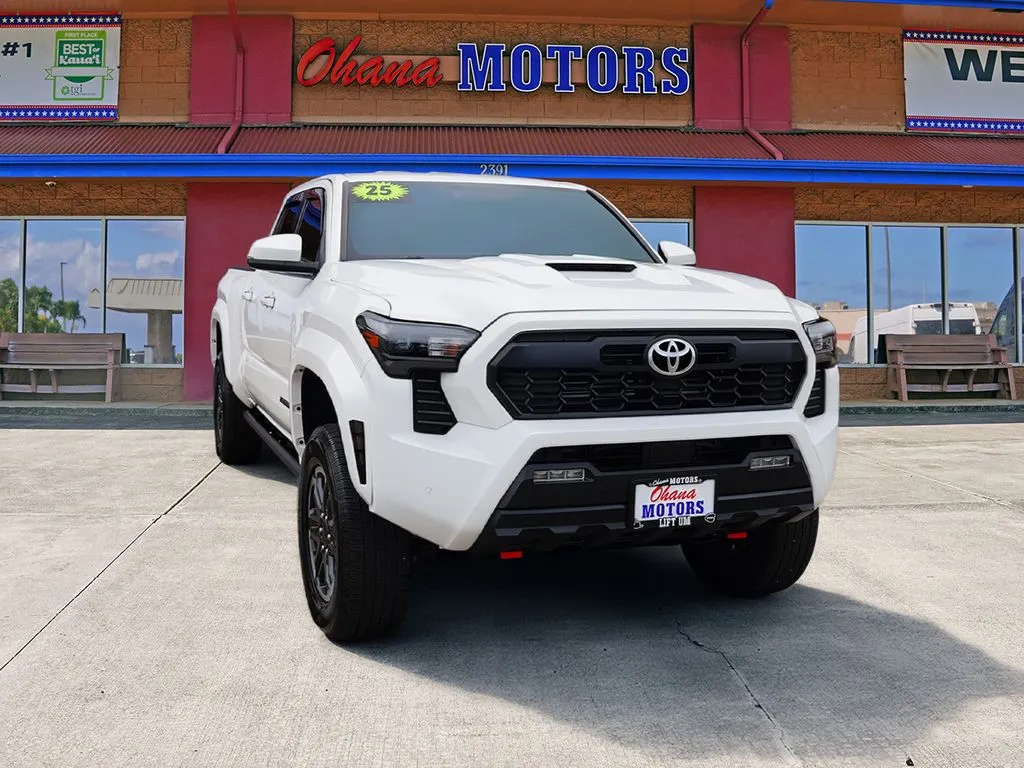 White 2025 Toyota Tacoma TRD Sport for sale in Lihue, HI