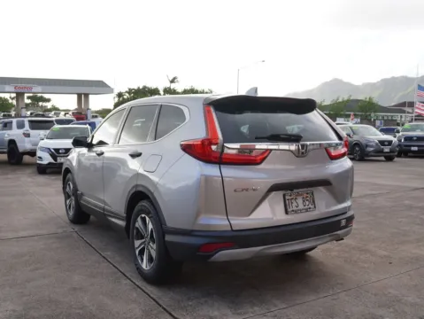 More photos of 2017 Honda CR-V LX at Ohana Motors, HI