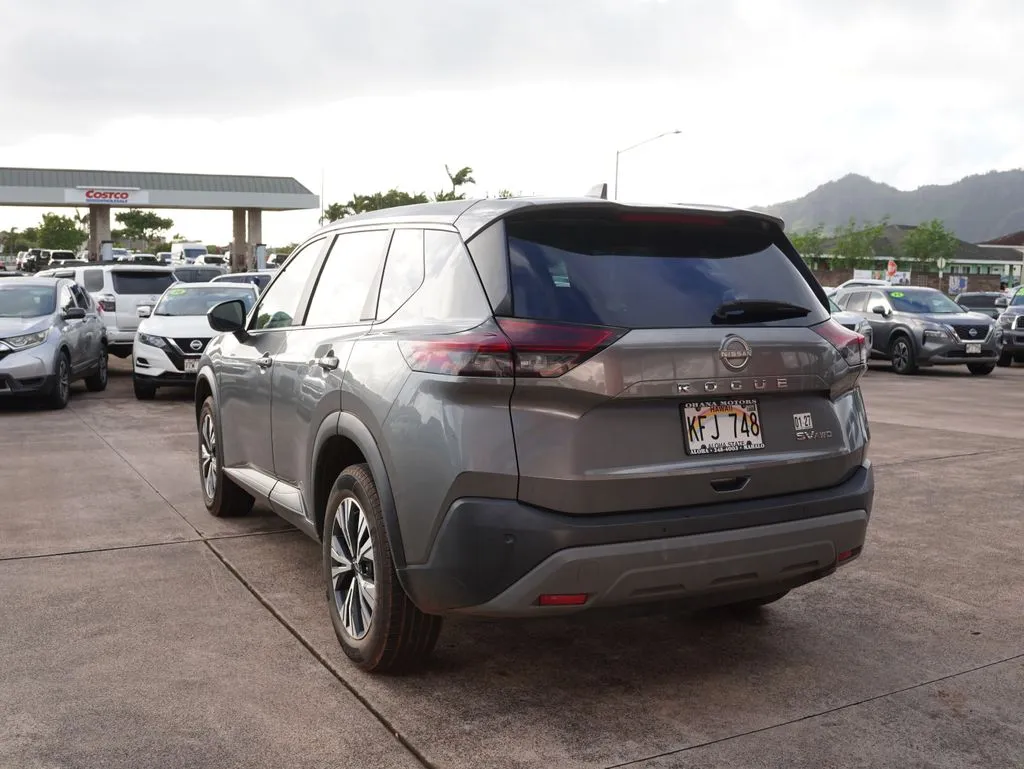More photos of 2023 Nissan Rogue SV at Ohana Motors, HI