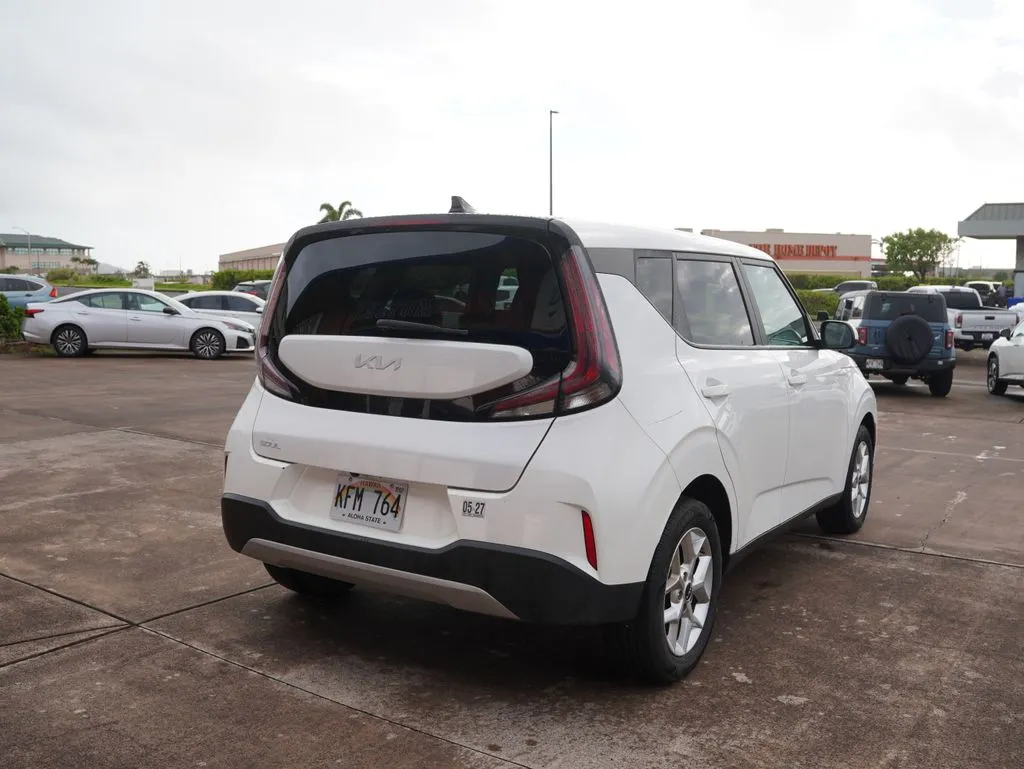 More photos of 2024 Kia Soul LX at Ohana Motors, HI