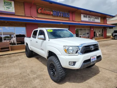 White 2015 Toyota Tacoma for sale in Lihue, HI