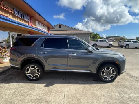 Photos of 2024 Hyundai Palisade Limited for sale in Lihue, HI at Ohana Motors