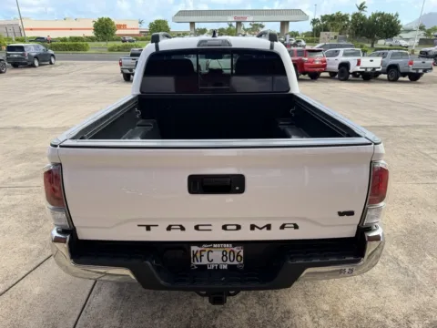 More photos of 2022 Toyota Tacoma TRD Off-Road at Ohana Motors, HI