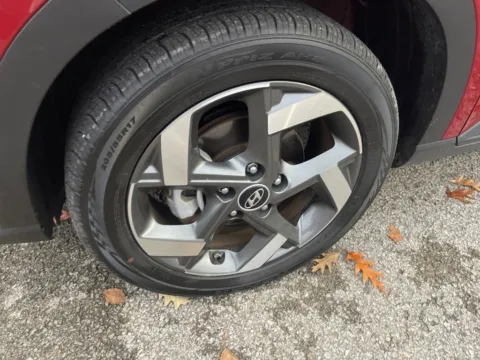 More photos of 2024 Hyundai Venue SEL at D & P Auto Sales, KY