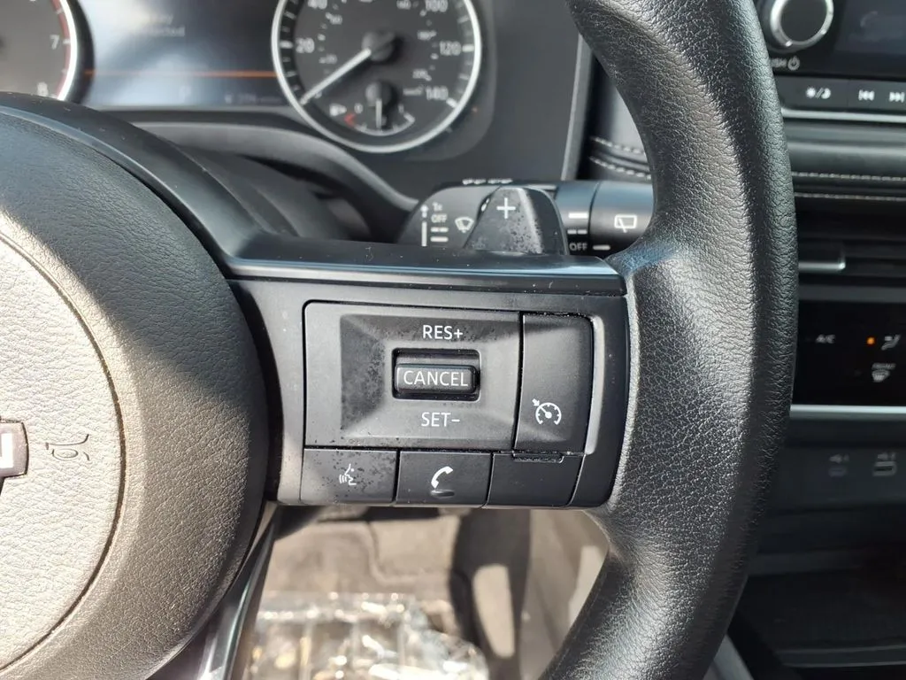 2023 Nissan Rogue S - Photo 10