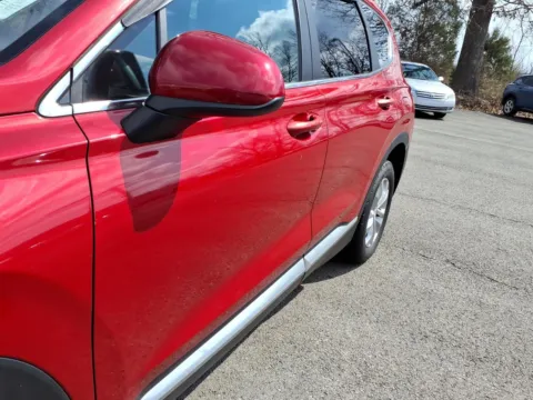 More photos of 2019 Hyundai Santa Fe SE at D & P Auto Sales, KY