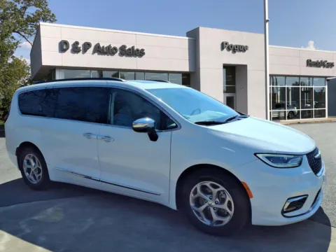 White 2023 Chrysler Pacifica Limited for sale in Greenville, KY