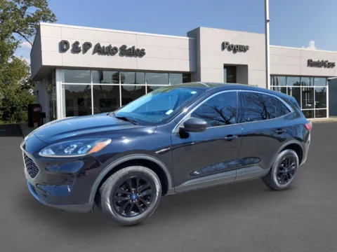 More photos of 2022 Ford Escape SE at D & P Auto Sales, KY