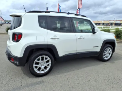 Photos of 2019 Jeep Renegade Latitude for sale in Greenville, KY at D & P Auto Sales