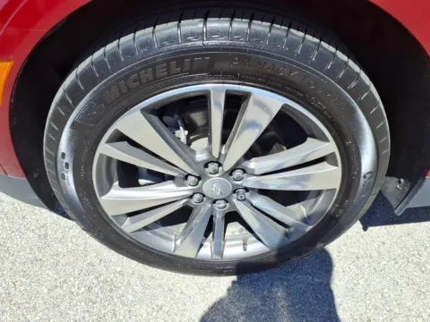 More photos of 2021 Cadillac XT5 Premium Luxury at D & P Auto Sales, KY