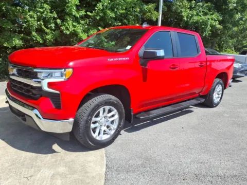 More photos of 2022 Chevrolet Silverado 1500 LT at D & P Auto Sales, KY