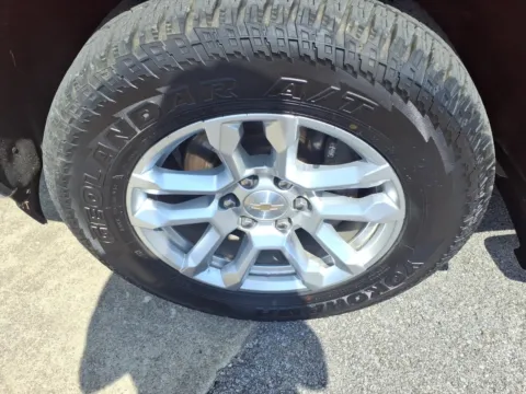 More photos of 2022 Chevrolet Silverado 1500 LT at D & P Auto Sales, KY