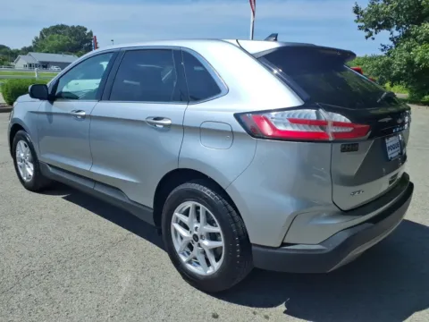 Another view of 2023 Ford Edge SEL for sale in Greenville, KY at D & P Auto Sales