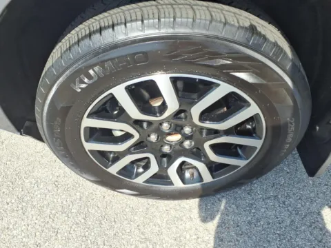 More photos of 2023 Ford Maverick Lariat at D & P Auto Sales, KY