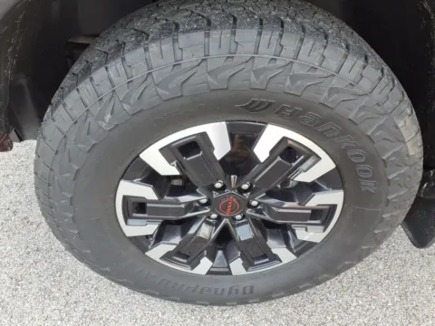 More photos of 2024 Nissan Frontier PRO-4X at D & P Auto Sales, KY