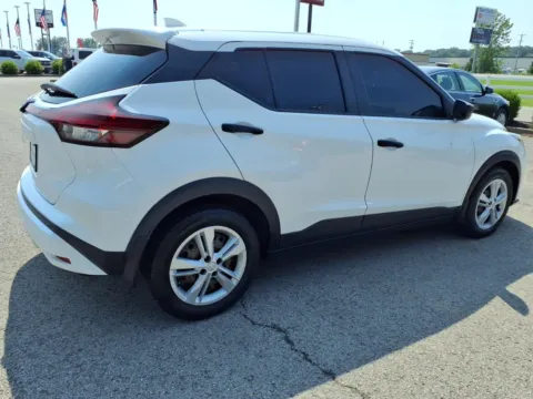 Photos of 2022 Nissan Kicks S for sale in Greenville, KY at D & P Auto Sales