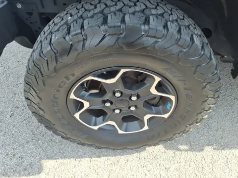 More photos of 2023 Jeep Wrangler Rubicon 4xe at D & P Auto Sales, KY