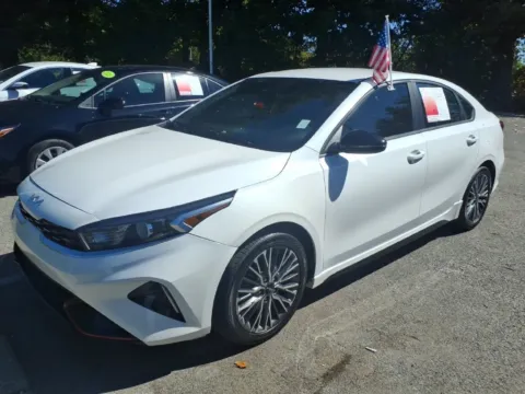 More photos of 2022 Kia Forte GT-Line at D & P Auto Sales, KY