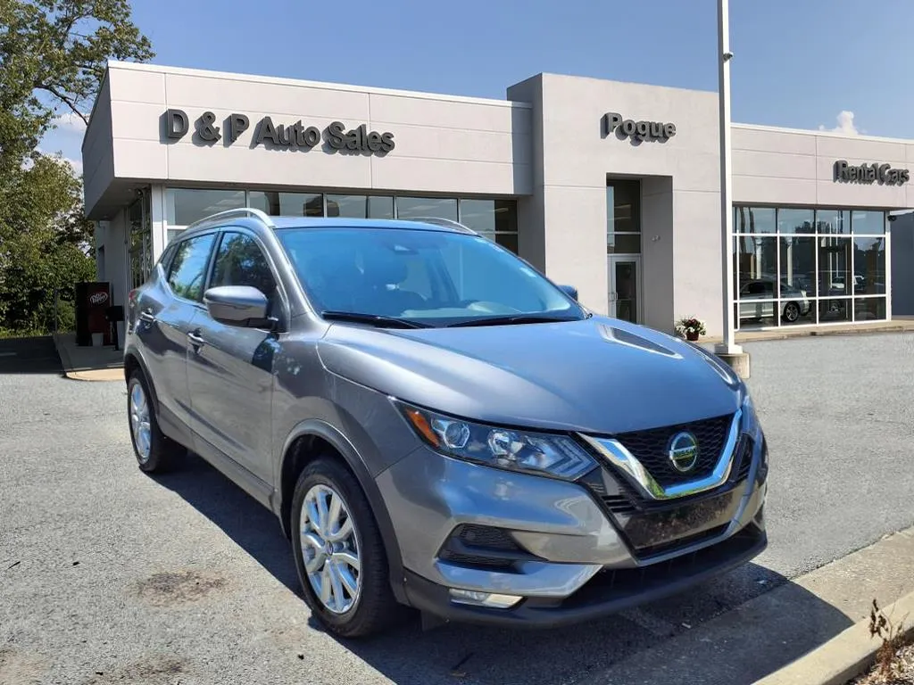Gray 2022 Nissan Rogue Sport SV for sale in Greenville, KY