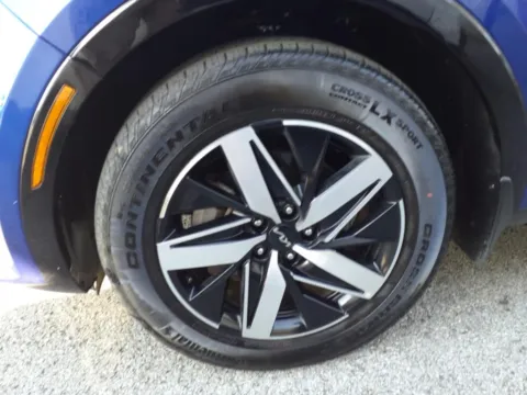 More photos of 2022 Kia Sorento S at D & P Auto Sales, KY