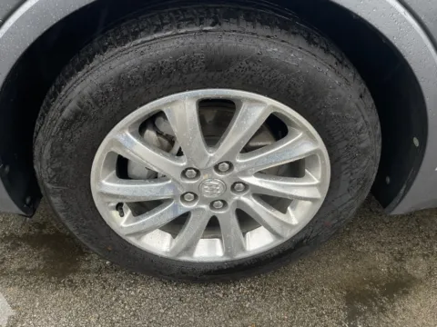 More photos of 2019 Buick Envision Essence at D & P Auto Sales, KY