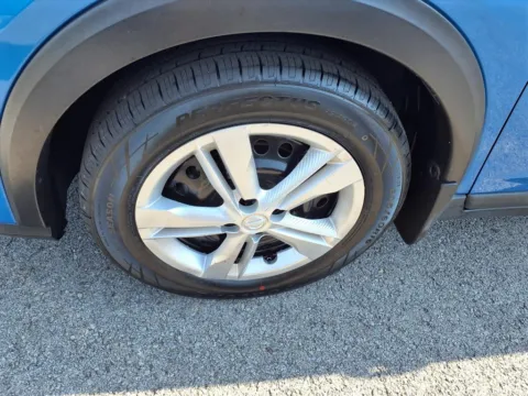 More photos of 2021 Nissan Kicks S at D & P Auto Sales, KY