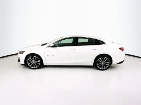 More photos of 2021 Chevrolet Malibu LT at Clement Hyundai, MO