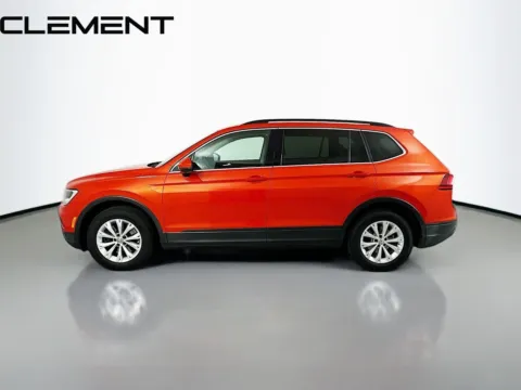 More photos of 2019 Volkswagen Tiguan 2.0T SE at Clement Hyundai, MO