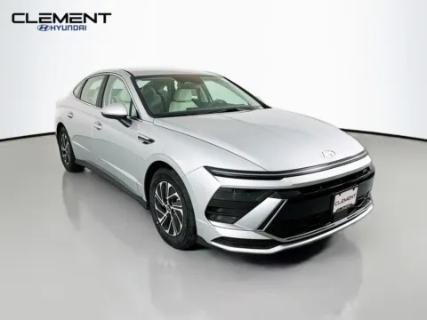 Another view of 2026 Hyundai Sonata Hybrid Blue for sale in Wentzville, MO at Clement Hyundai