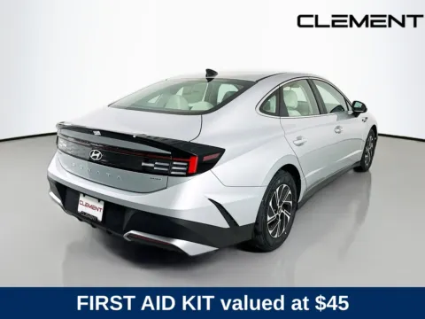 More photos of 2026 Hyundai Sonata Hybrid Blue at Clement Hyundai, MO