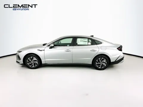 More photos of 2026 Hyundai Sonata Hybrid Blue at Clement Hyundai, MO