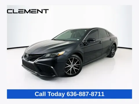 Black 2023 Toyota Camry SE for sale in Wentzville, MO