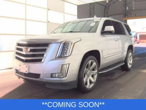 Silver 2019 Cadillac Escalade Luxury for sale in Wentzville, MO
