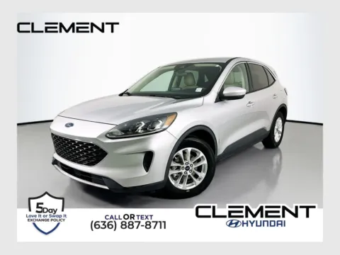 Silver 2020 Ford Escape SE for sale in Wentzville, MO
