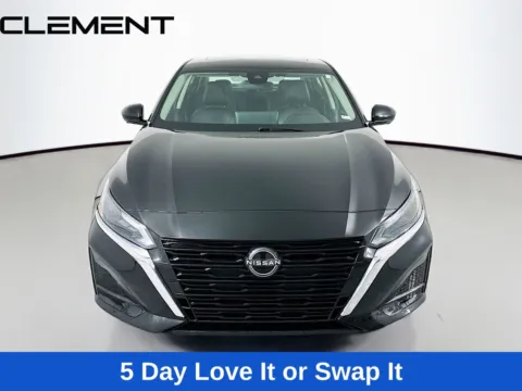 Photos of 2023 Nissan Altima 2.5 SL for sale in Wentzville, MO at Clement Hyundai