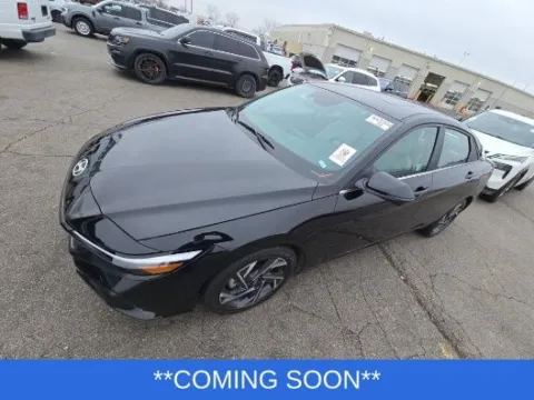 Black 2024 Hyundai Elantra Limited for sale in Wentzville, MO
