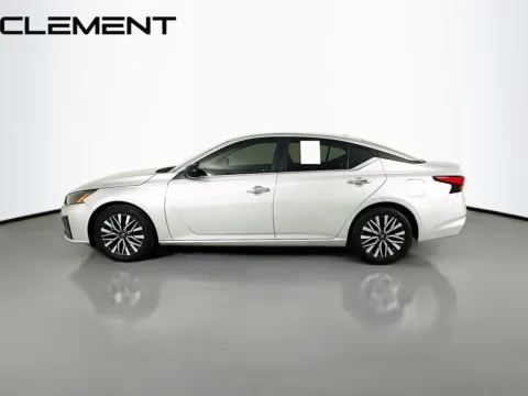More photos of 2024 Nissan Altima 2.5 SV at Clement Hyundai, MO