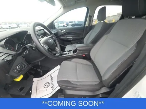 Photos of 2019 Ford Escape SE for sale in Wentzville, MO at Clement Hyundai