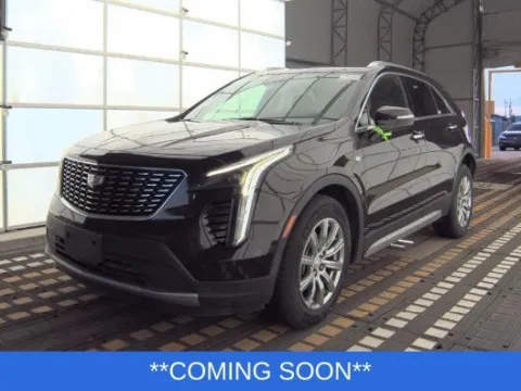Black 2021 Cadillac XT4 Premium Luxury for sale in Wentzville, MO