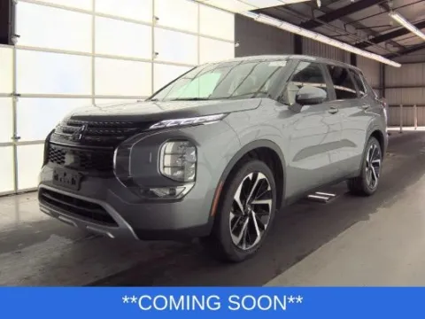 Silver 2024 Mitsubishi Outlander SE for sale in Wentzville, MO