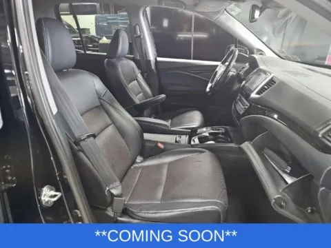 Another view of 2020 Honda Ridgeline RTL-E for sale in Wentzville, MO at Clement Hyundai