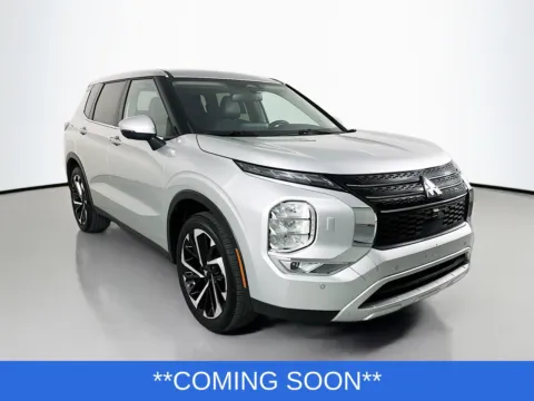 Another view of 2024 Mitsubishi Outlander SE Black Edition w/Pano Roof for sale in Wentzville, MO at Clement Hyundai